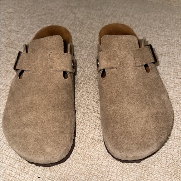 Birkenstock Shoes - Birkenstock Clogs in Taupe. Women’s size 38.